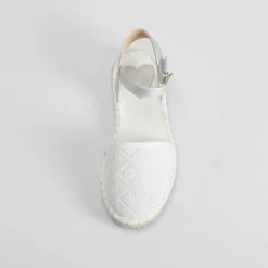 Alpargata de yute con bordados blanca OH GIRL