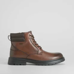 Bota de piel montaña de COMFEET