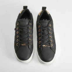 Deportiva casual acolchada negra XTI