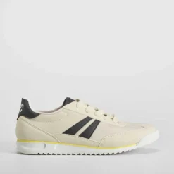 Deportiva casual blanca y negra NYC