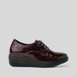 Deportiva casual cordón charol burdeos MYSOFT