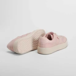 Deportiva plataforma nude XTI