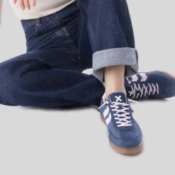 Deportiva sneaker suela caramelo azul marino XTI