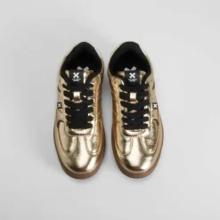 Deportiva sneaker suela caramelo oro NYC