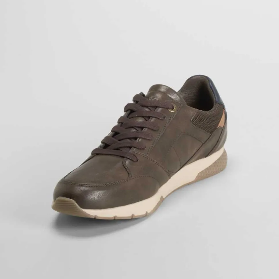 Deportiva urbana cremallera marrón COMFEET