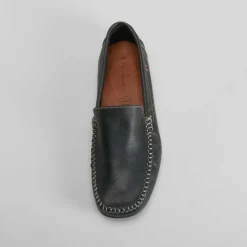Mocasín de piel negro MR. HANSEN