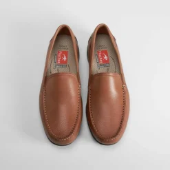 Mocasín orion piel color cuero FLUCHOS