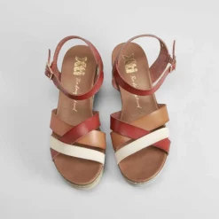 Sandalia cuña tiras camel REFRESH