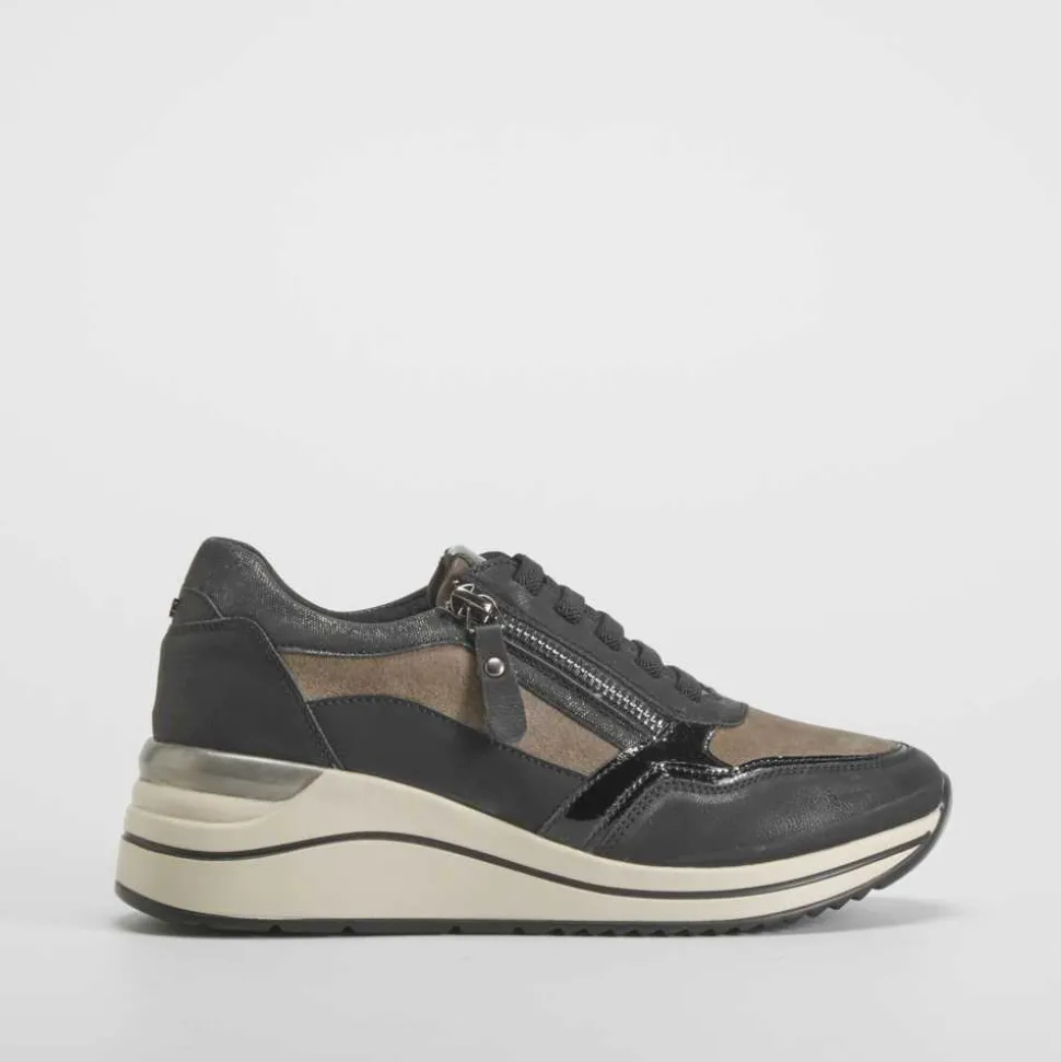 Sneaker cuña elástico negro COMFEET