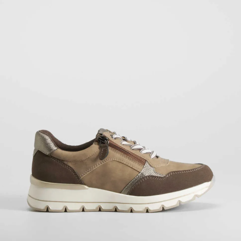 Sneaker marrón COMFEET