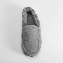Zapatilla casa cerrada forro cálido gris OLYNE