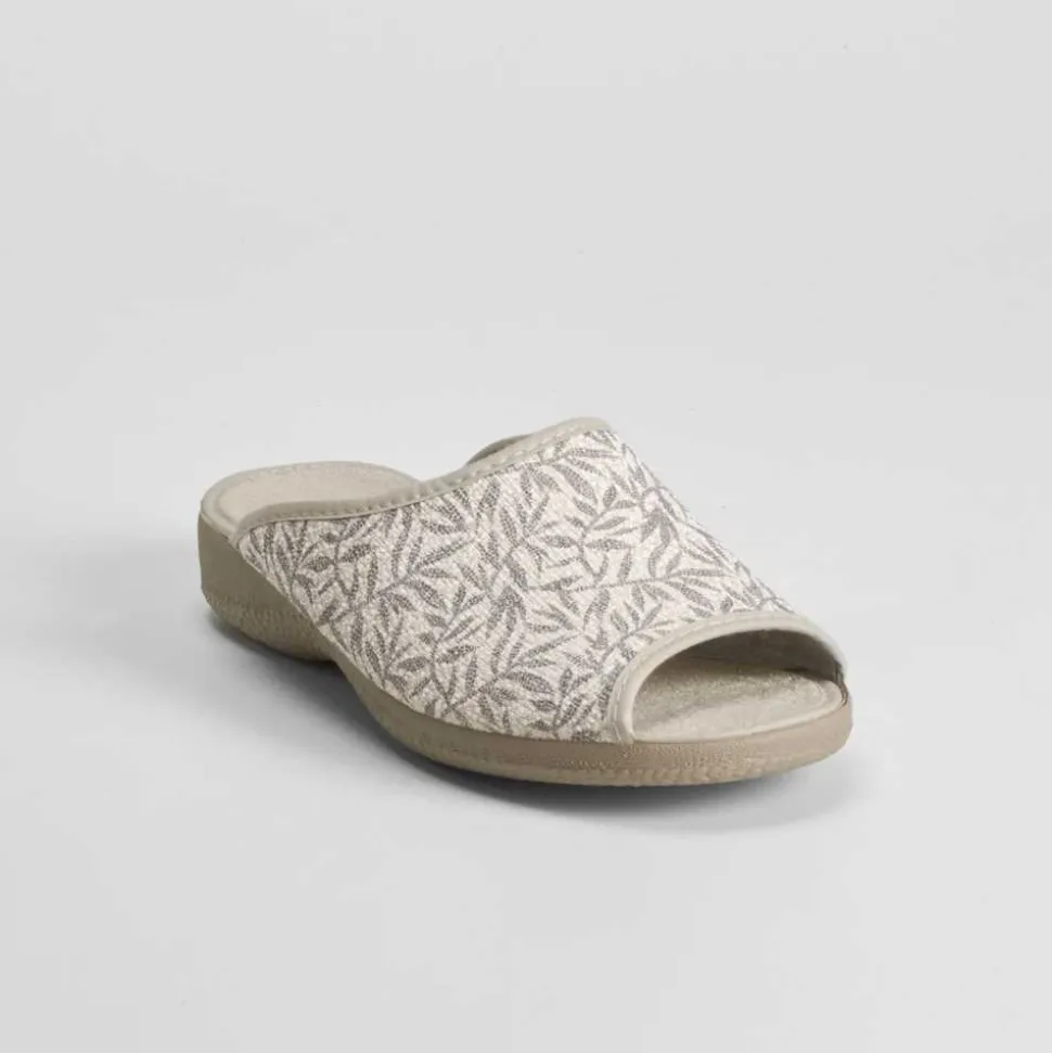 Zapatilla de casa estampada beige COMFEET