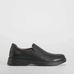 Zapato colegial slip on piel negro MR. HANSEN
